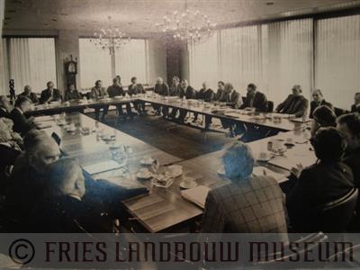 94-155.jpg; FLM-94-155; ; foto